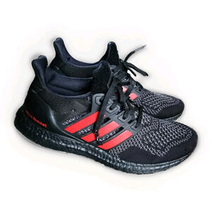 adidas UltraBOOST 1.0 DNA Louisville Cardinals NCAA Black Red FY5801 Mens 8